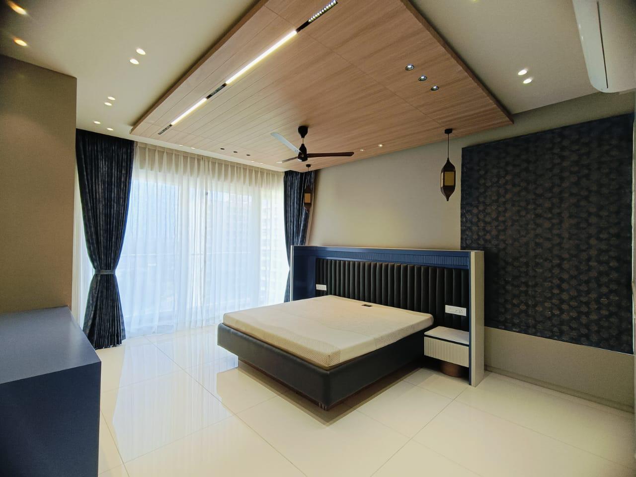 Curtain Designing Installation
